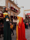 desfile de los gigantes de ribadavia (d. pedro y doña ana) en la fiesta de la historia de ribadavia